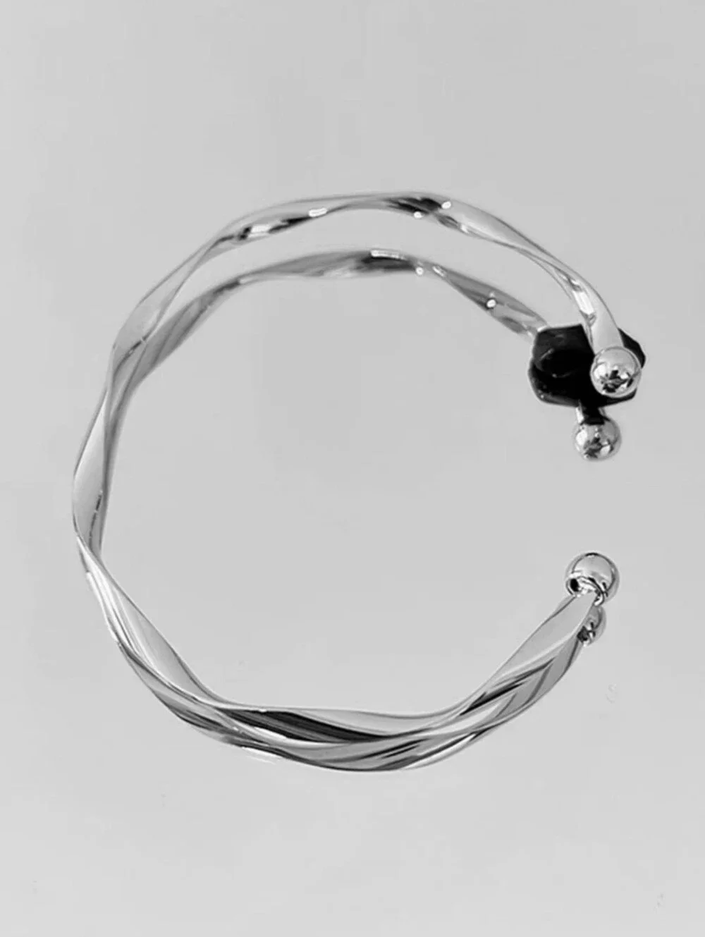 NEW Silver Twisted Bangle Cuff Bracelet